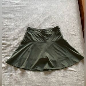 Athleta Awesome Green Skort